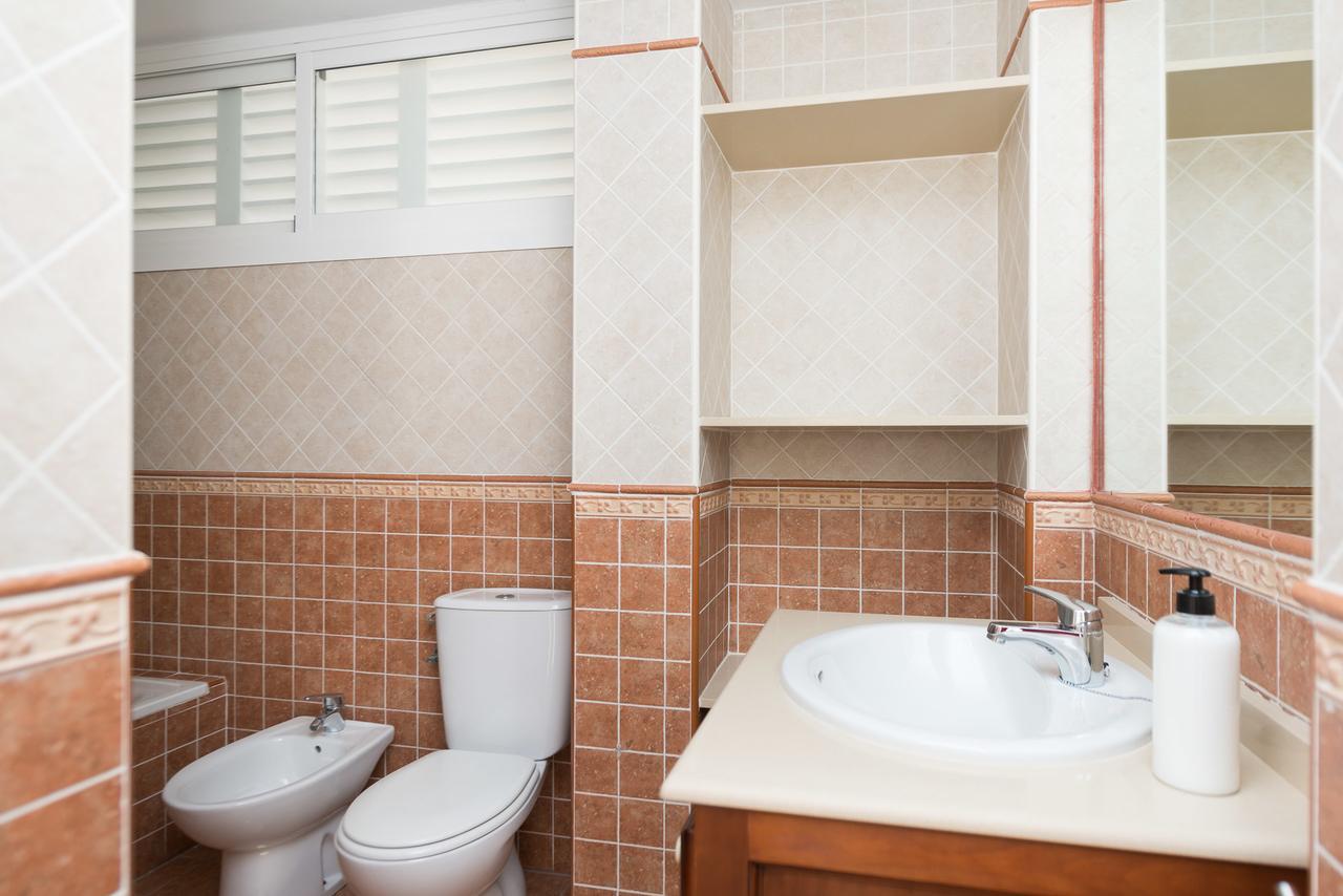 Apartamentos Marta Playa Alicante Ngoại thất bức ảnh