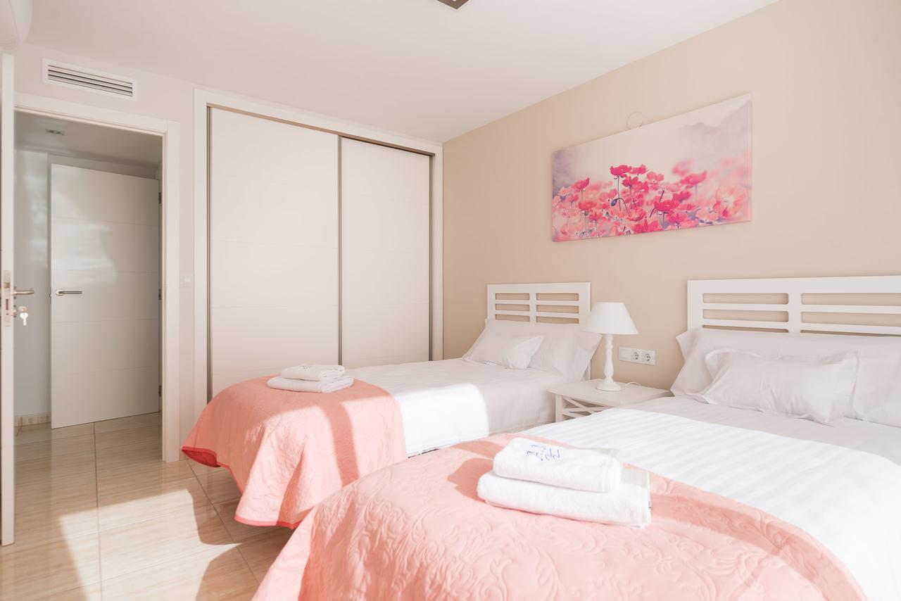 Apartamentos Marta Playa Alicante Ngoại thất bức ảnh